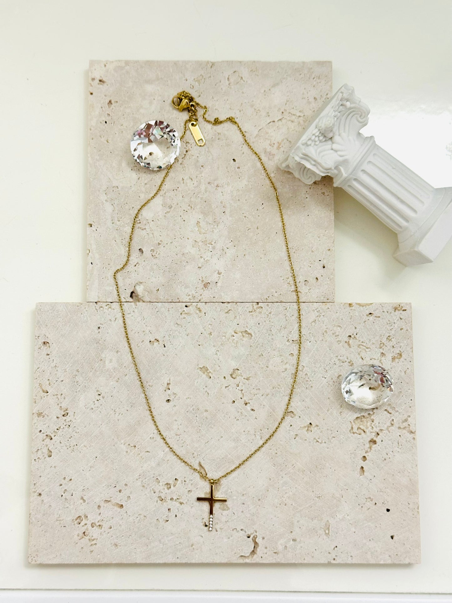 Collana croce mini Lumié