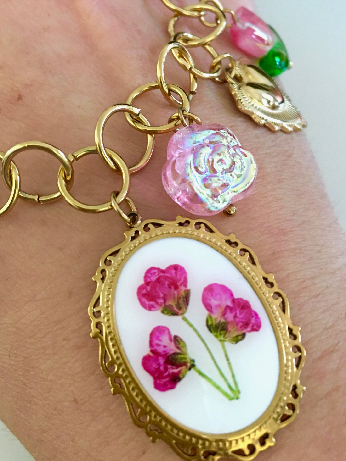Collana Glow