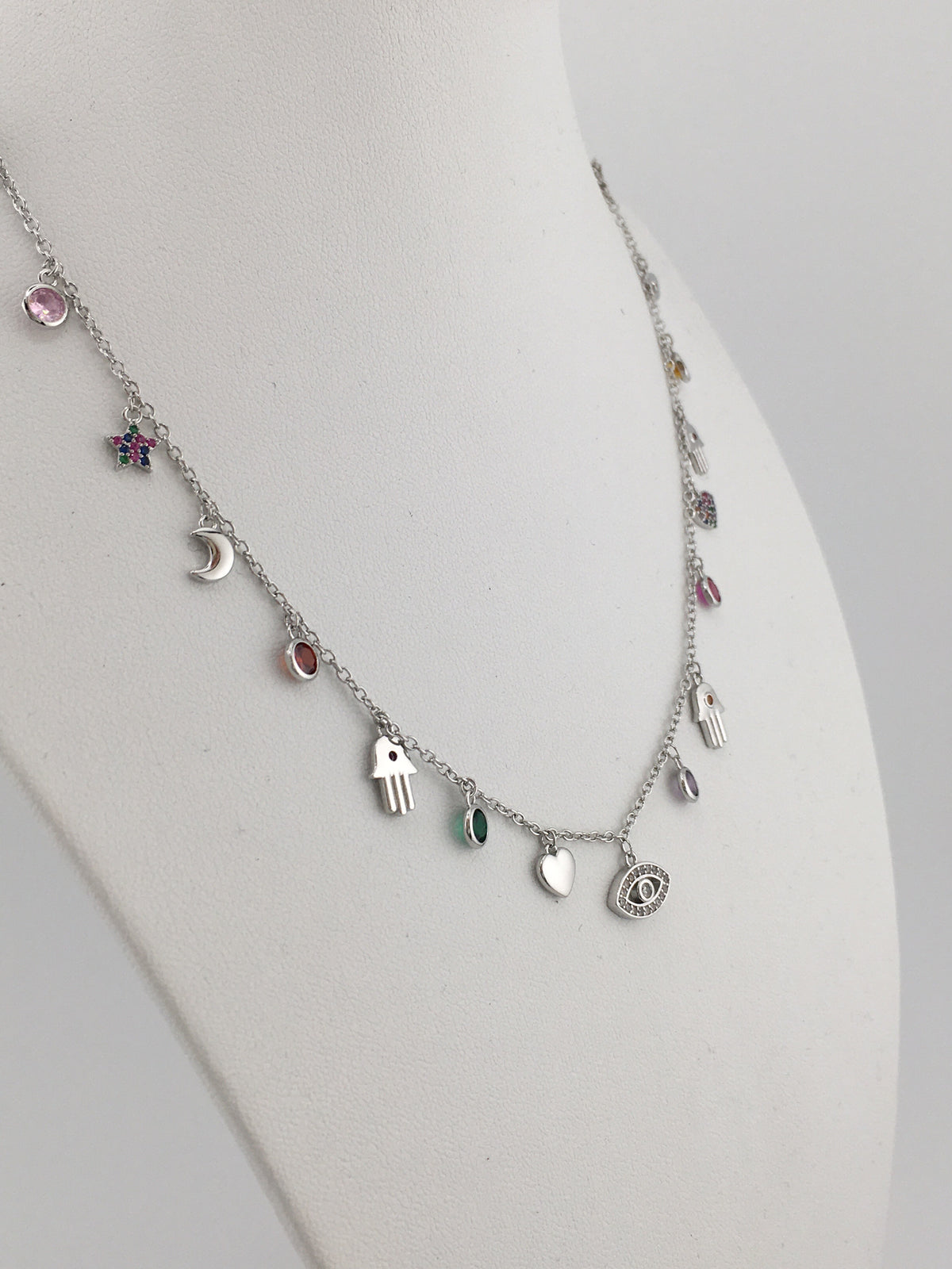 Collana Protezione