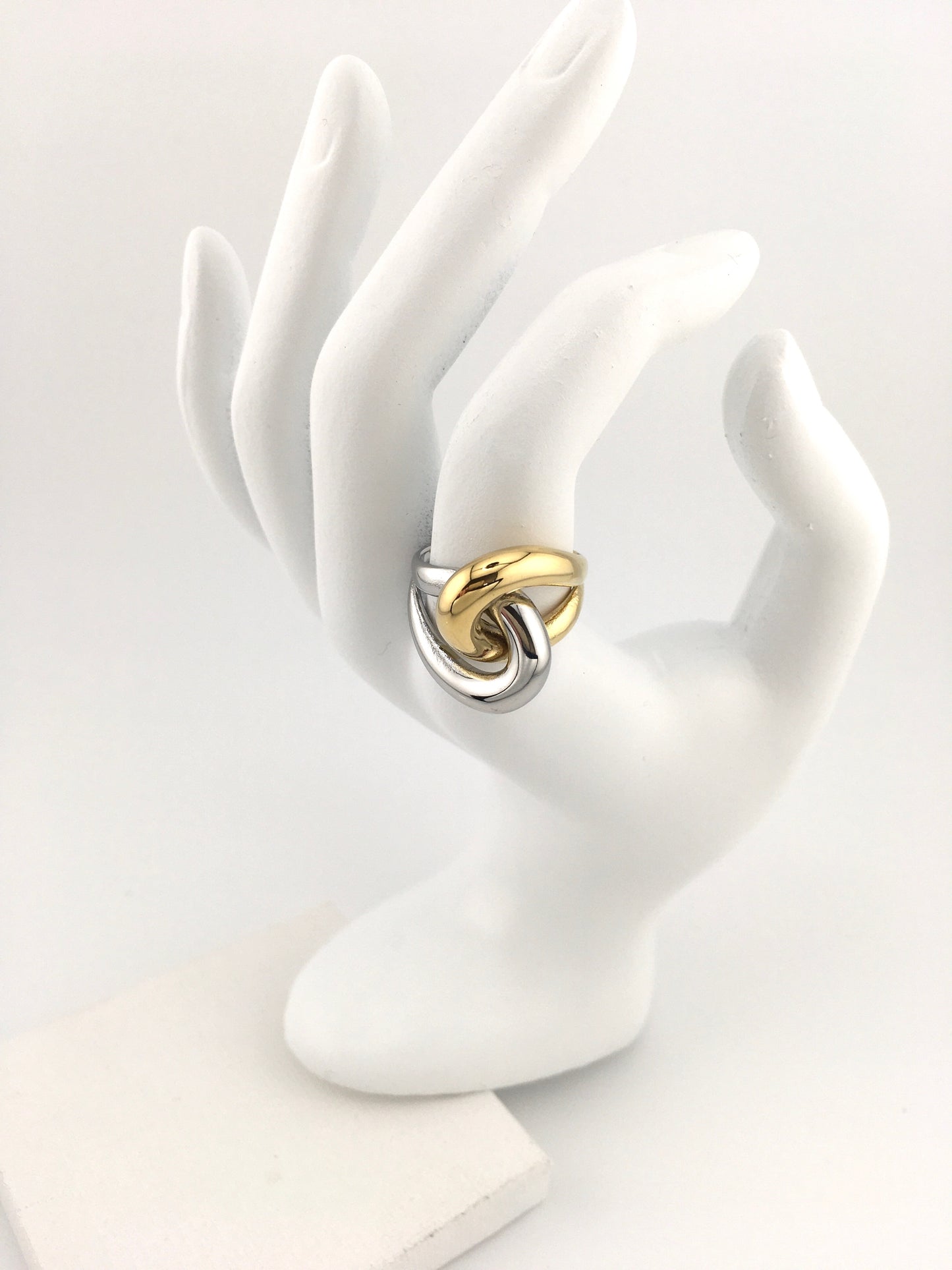 Anello Abbraccio Lunare